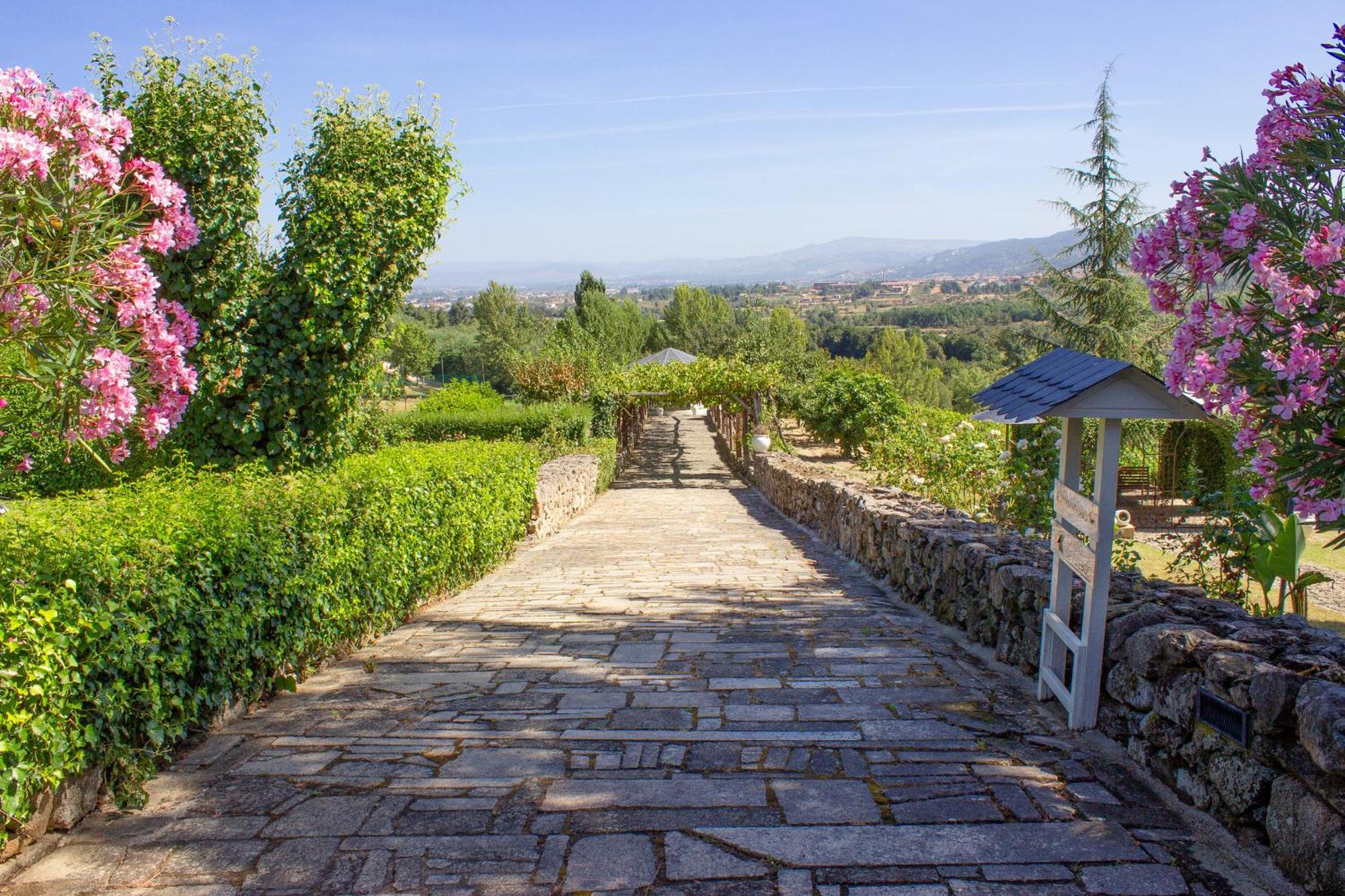 Hotel Rural Casa De Samaioes Chaves Dış mekan fotoğraf