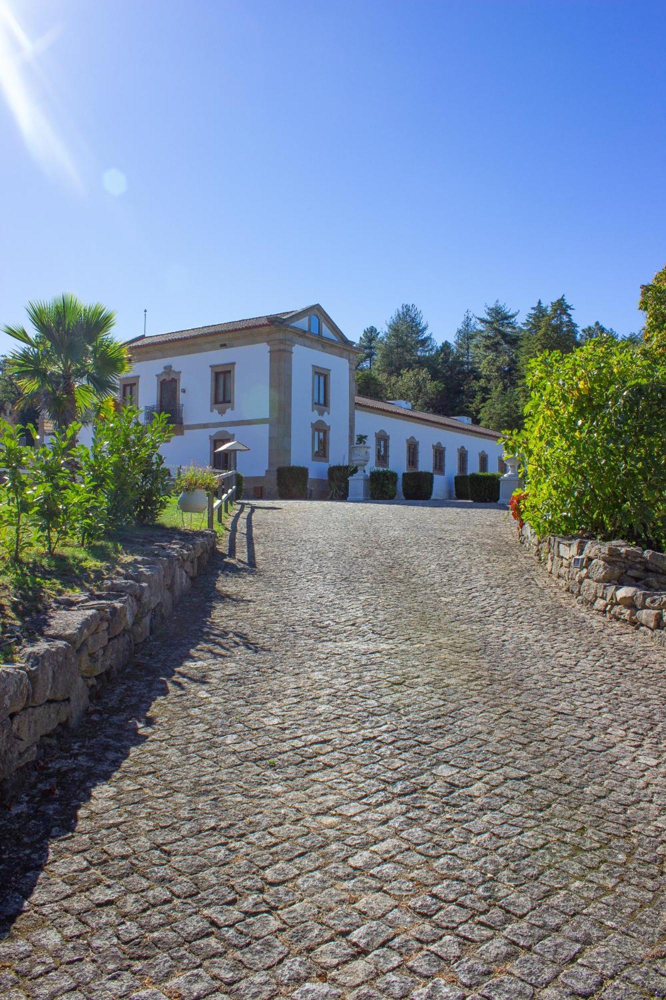 Hotel Rural Casa De Samaioes Chaves Dış mekan fotoğraf