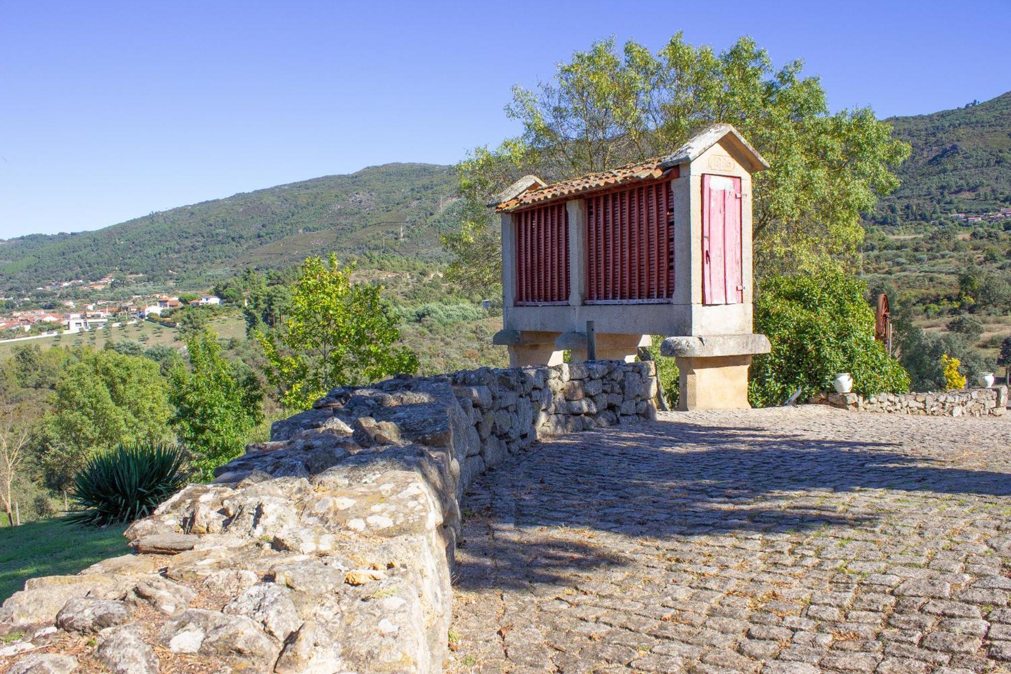 Hotel Rural Casa De Samaioes Chaves Dış mekan fotoğraf
