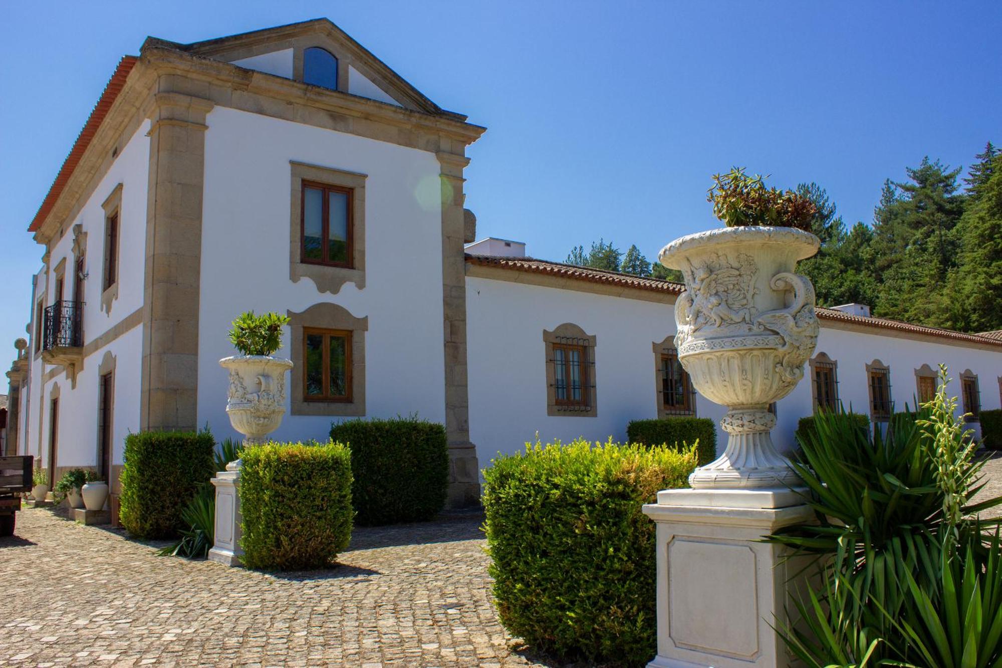 Hotel Rural Casa De Samaioes Chaves Dış mekan fotoğraf